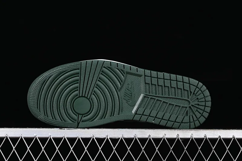 All categories Air Jordan Jordan series basketball shoes Air Jordan 1 Low G version pure original Air Jordan 1 Low "Olive Green" AJ1 Joe 1 olive green low-top basketball shoes DC0774-113